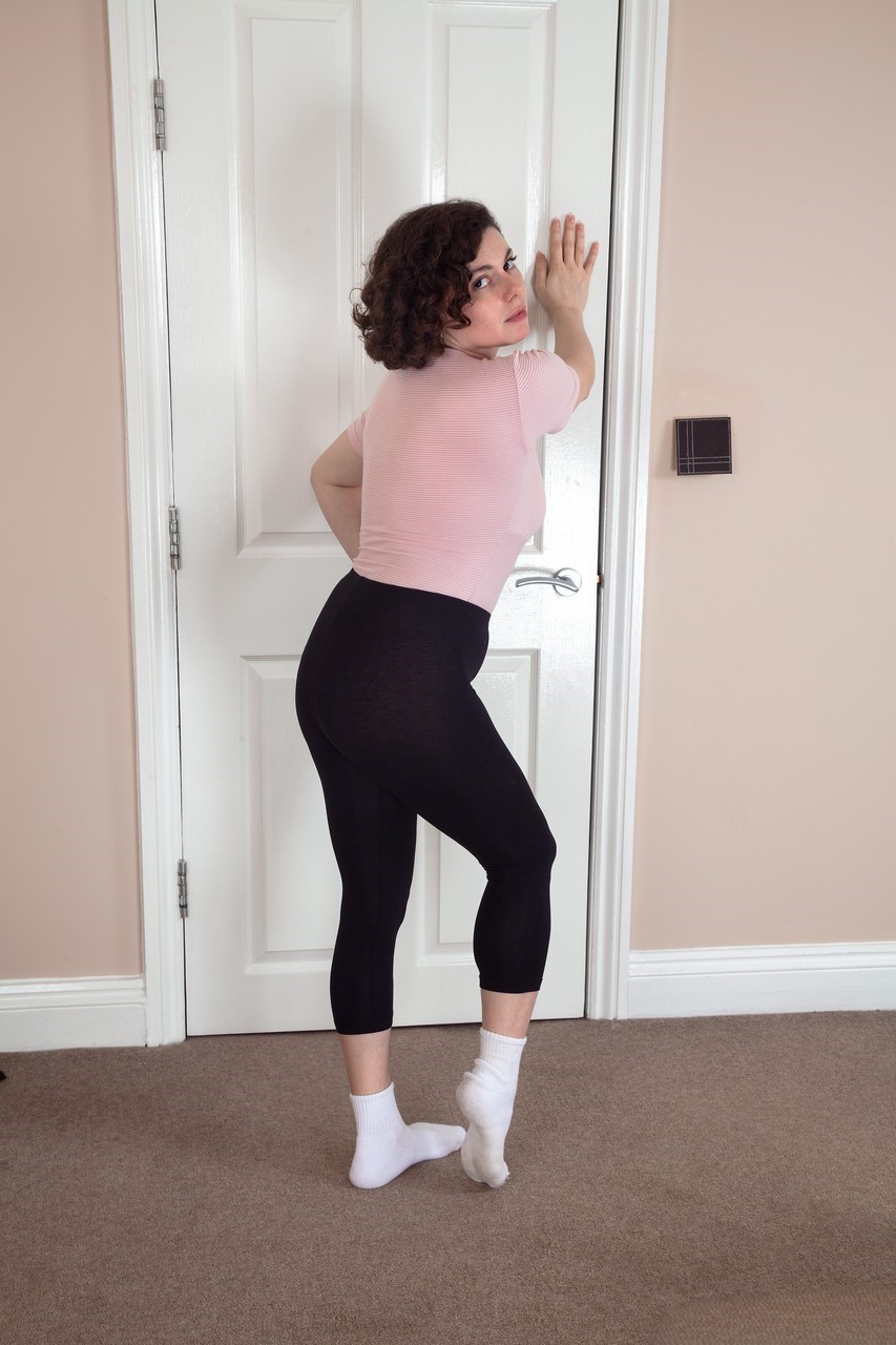 Hire The Most Reliable Call Girls In Raipur With Our #1 Raipur Escorts 1