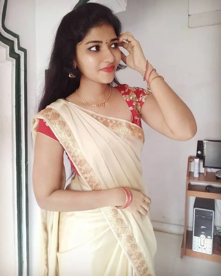 Vip Raipur Escorts Incall Service 24*7 For Your Pleasure 2