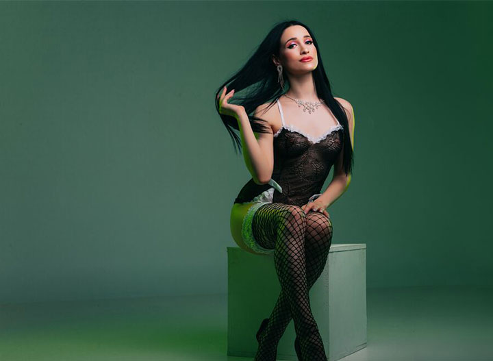 Get The Best Escort Services With Young Girls In Nashik At 24*7 1
