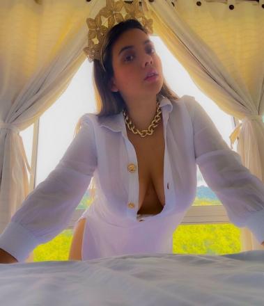 Hot And Slim Seductress Escort Girl For Nice Gentlemen